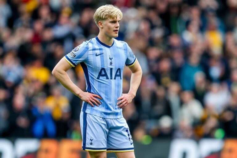 Tottenham – Coventry City: typy, kursy i analiza (19.10.26)