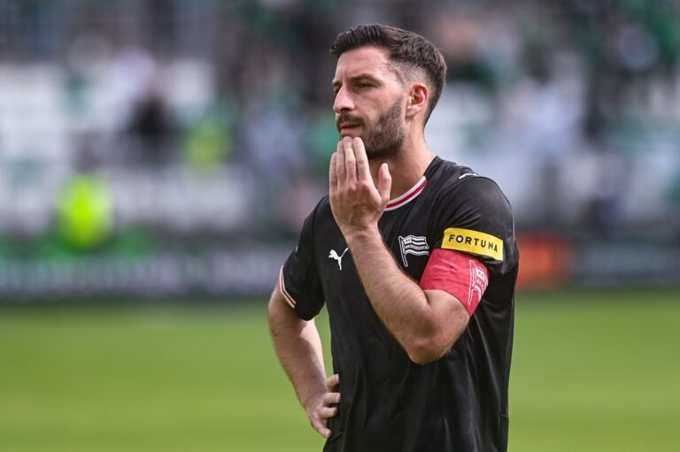 Znicz Pruszków – Cracovia: typy, kursy i analiza (02.09.26)